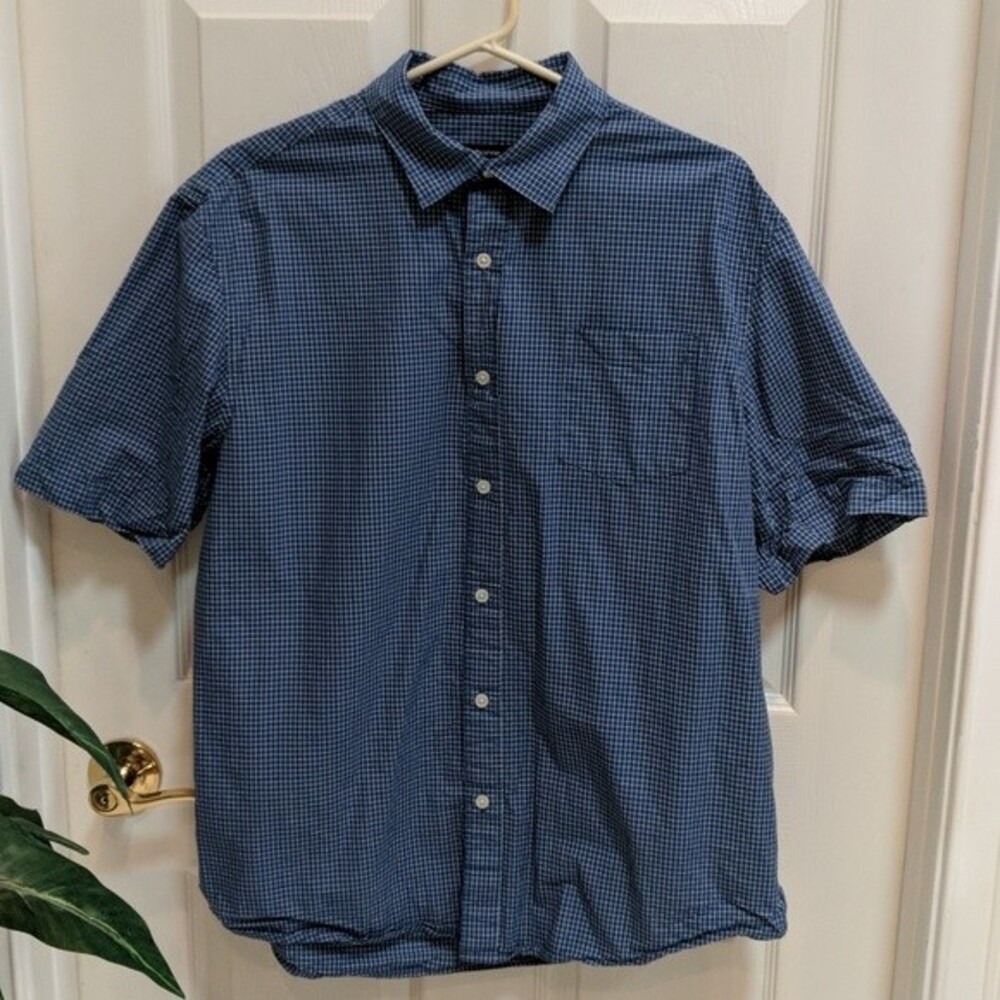Claiborne Men's Short Sleeve Button Down Plaid Shirt Size Large